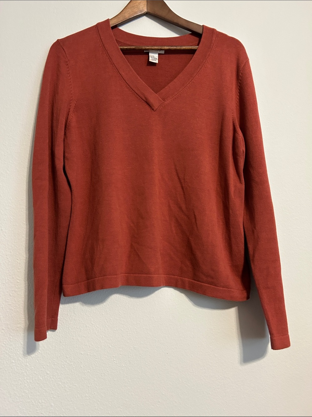 Vintage (Y2K) Harold’s Rust Knit V‑Neck Sweater – XL